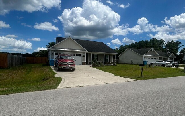 Building Photo - 102 Gobblers Way
