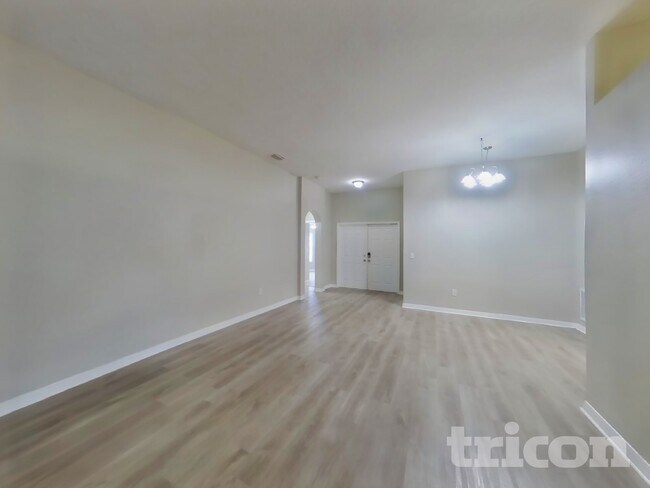 Foto del edificio - 4401 Reynolds Ridge Ct