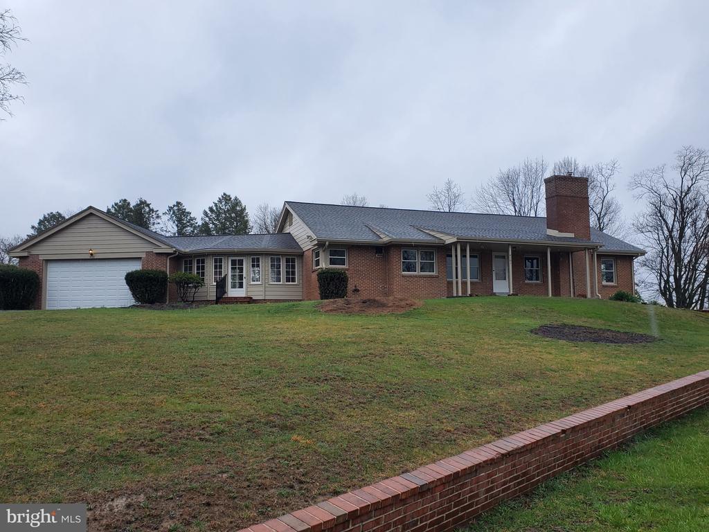 4101 Valley View Rd, Harrisburg, PA 17112 House Rental in Harrisburg