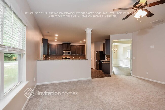 Building Photo - 500 Prominence Cir