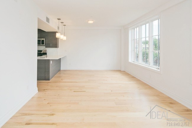 Building Photo - 203 9th Street #6R