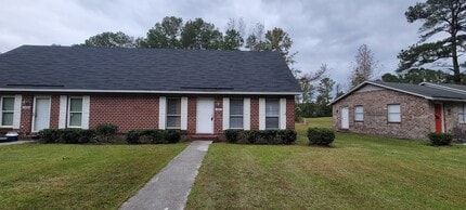 Building Photo - 5442 Sidbury Rd