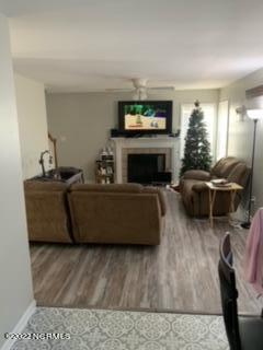 Foto del edificio - 119 Grassy Pond Ln