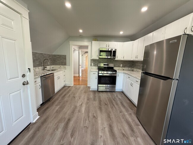 Foto del edificio - 253 Willow St