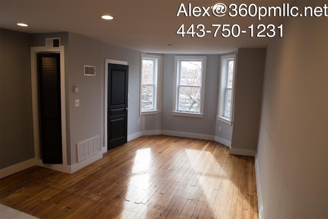 Building Photo - 1514 W Mount Royal Ave