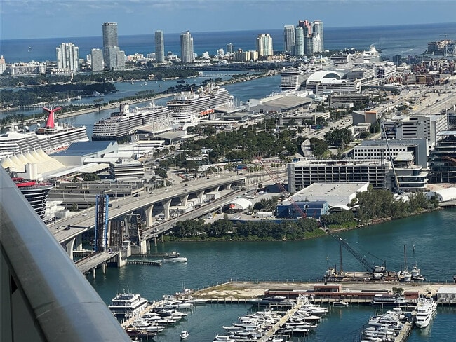 Building Photo - 159 NE 6th St