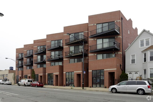 Foto del edificio - 3507-3511 N Elston Ave