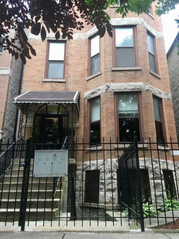 Primary Photo - 845 N Mozart St