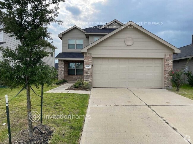 Building Photo - 18807 Charter Elm Dr