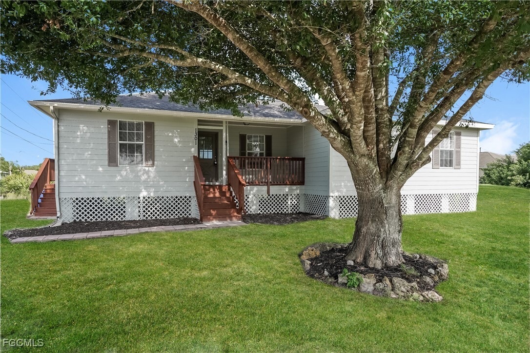 Primary Photo - 1301 Olive Ave N