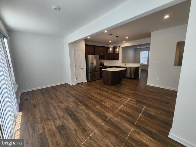 Foto del edificio - 477 Husky Trl