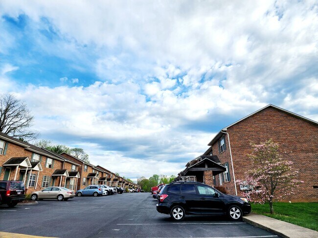 Interior Photo - Dominion Townhomes for Rent