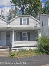 Building Photo - 45 Williams Ave