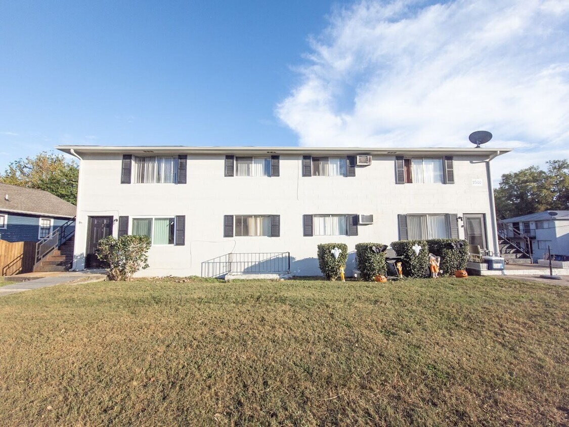Primary Photo - Knoxville 37917 - 2 bedroom 1 bath apartme...