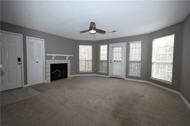 Building Photo - 816 Dunes Way