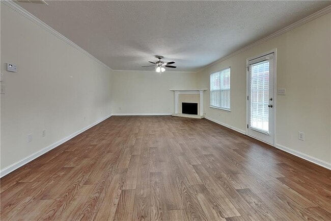 Building Photo - 1595 Stephens Pond View