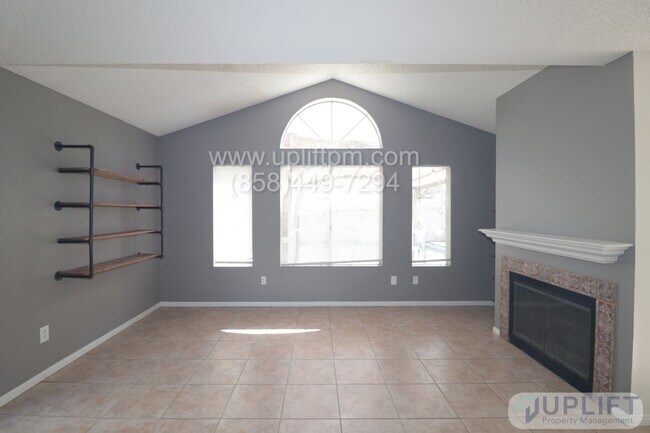 Building Photo - Spacious 3-Bedroom Pool Home in Oceanside ...