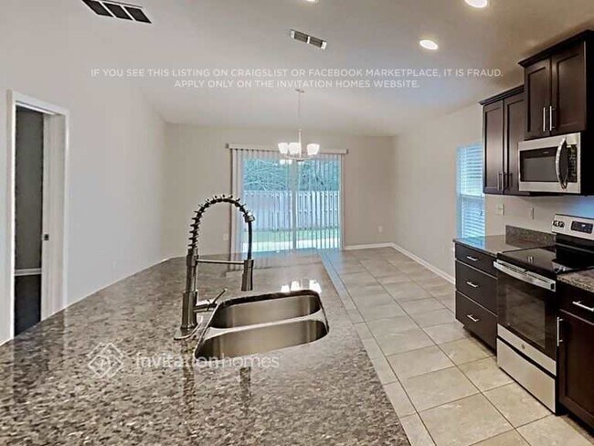 Foto del edificio - 306 Colorado Springs Way