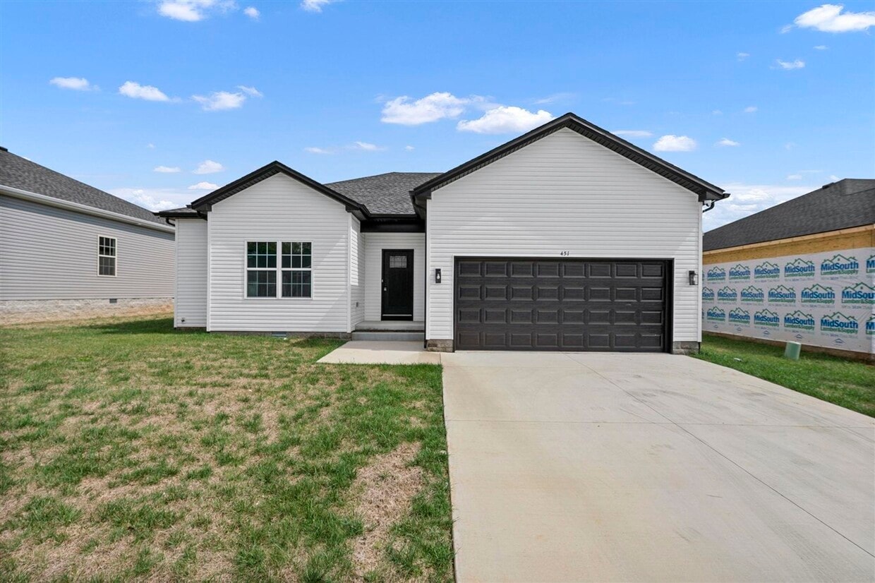 Foto principal - 451 White Dogwood Cir