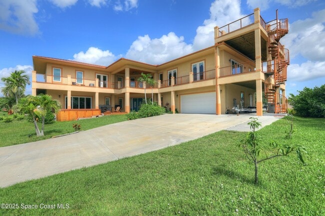 Building Photo - 7785 Grand Oak Cir
