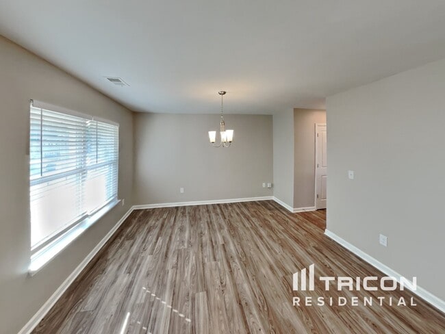Building Photo - 5107 Nokota Place Greensboro NC