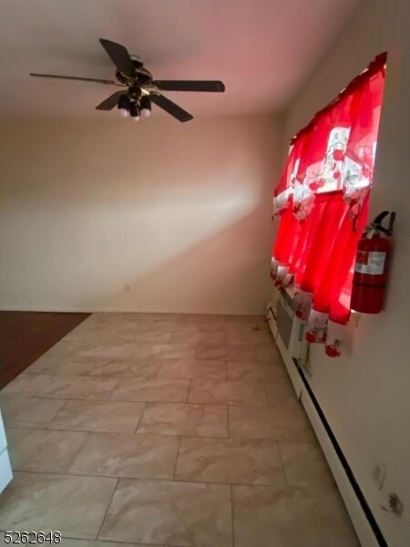 Foto del edificio - 228 E 24th St