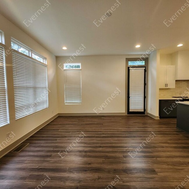 Building Photo - 1250 Oxley Ln NW