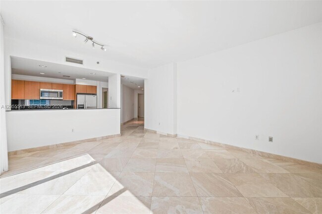 Foto del edificio - 1050 Brickell Ave