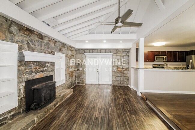 Foto del edificio - 3292 Westmart Ln