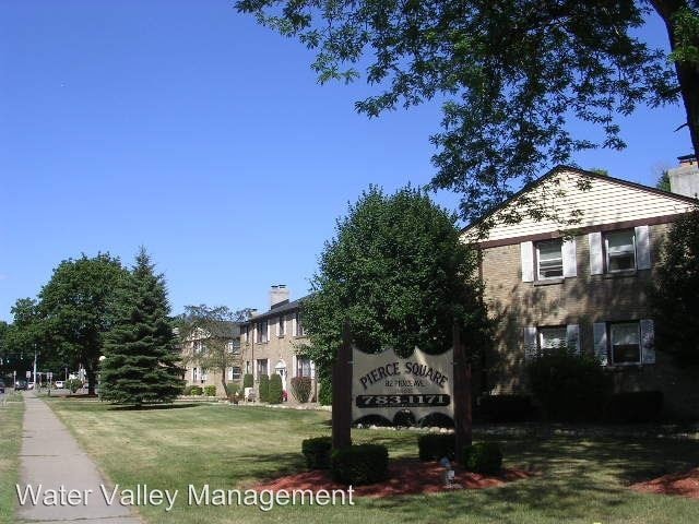 Building Photo - 82 Pierce Ave