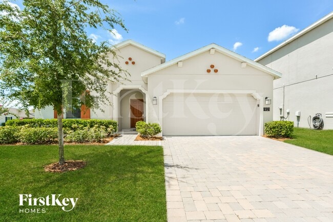 Building Photo - 921 Carmillion Ct