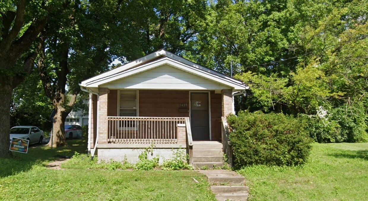 Foto principal - 5435 Janet Ave