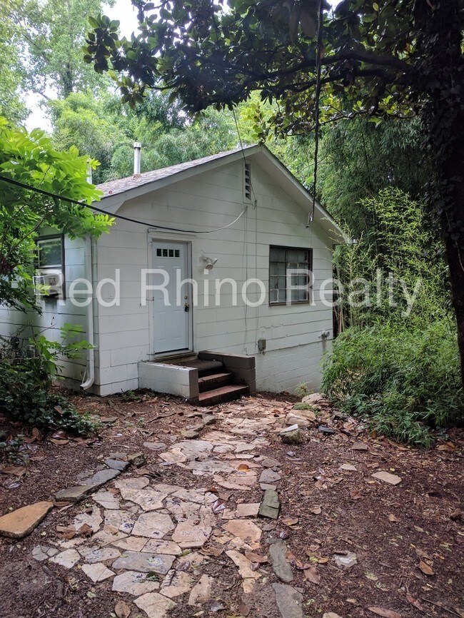 5360 Austell Powder Springs Rd, Austell, GA 30106 House for Rent in Austell, GA