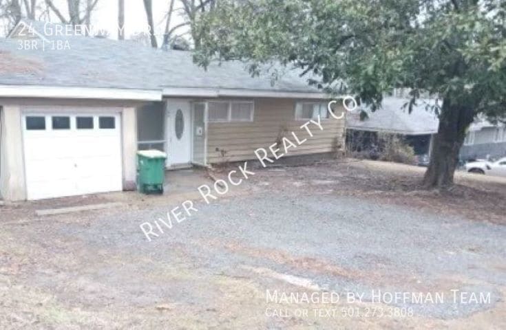Foto principal - 24 Greenway Dr