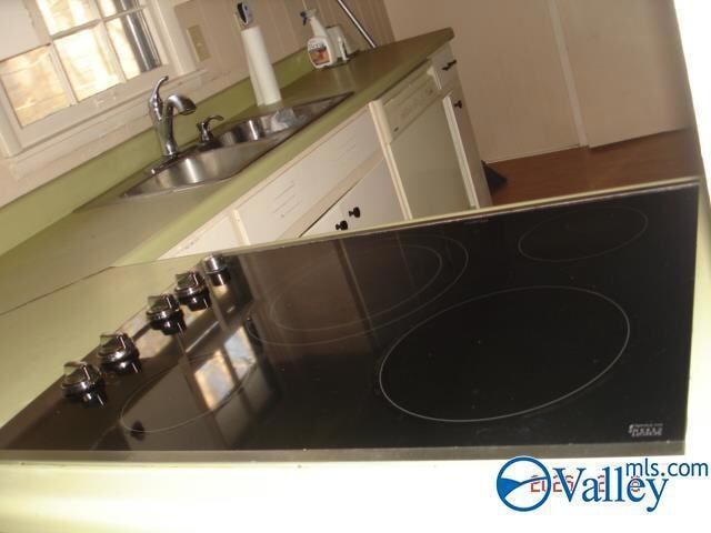 Foto del edificio - 3319 Barton Ave NW