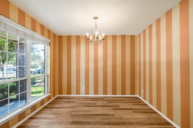 Foto del edificio - 9223 Carlin Bend Ln