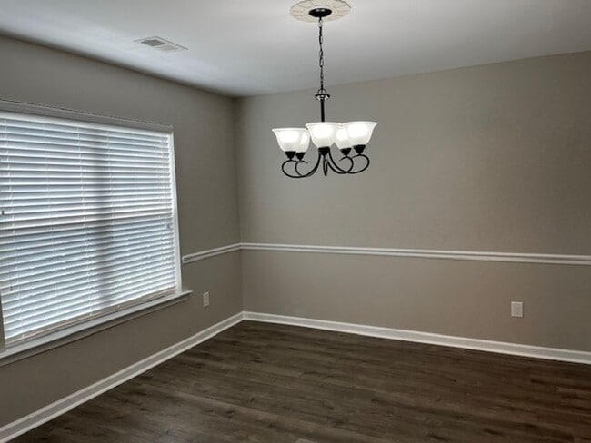 Building Photo - 336 Slate Dr
