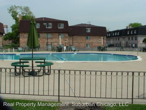 Foto del edificio - 1 br, 1 bath House - 9985 Linda Lane Unit# 1E