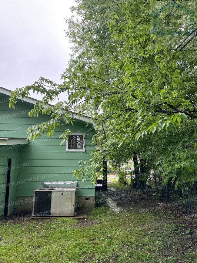 Foto del edificio - 3415 4th Ave