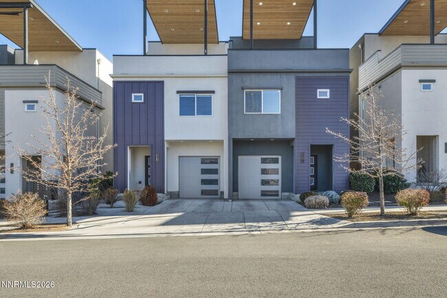 Building Photo - 1412 Tonopah St