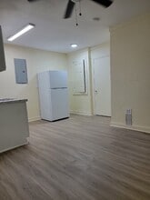 Building Photo - 1206 Mc Innis Ave