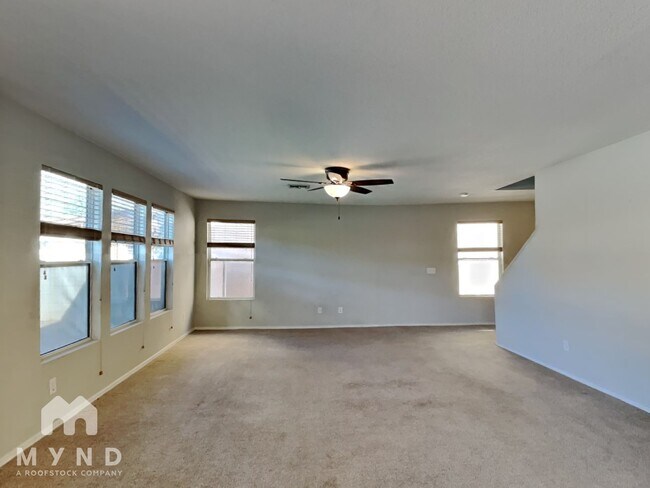 Foto del edificio - 5748 S Manta Ray Rd