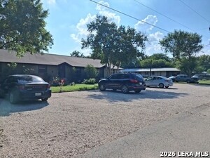 Foto del edificio - 10515 Hillbrook Rd