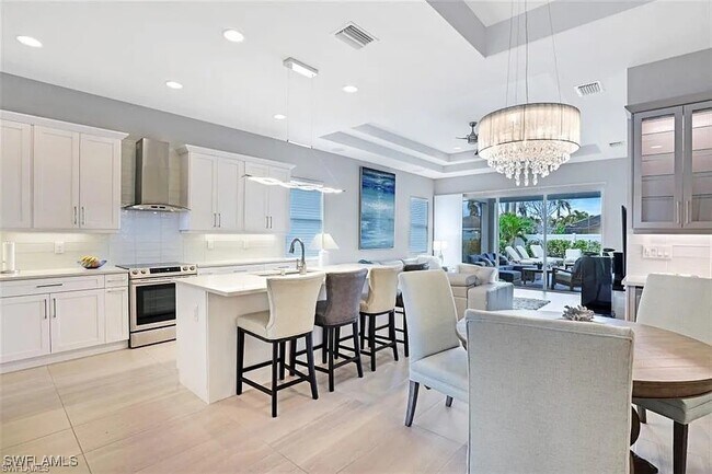 Foto del edificio - 693 105th Ave N