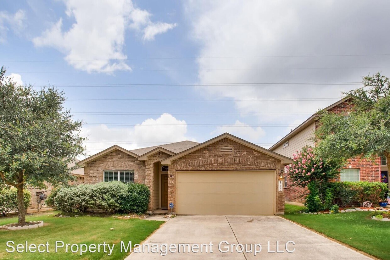 Foto principal - 3 br, 2 bath House - 5707 Southern Knoll
