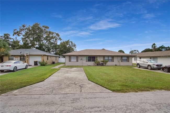 Building Photo - 5607 Struthers Ct