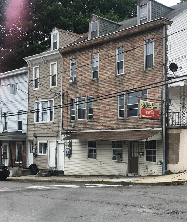 625 Laurel Blvd Unit A, Pottsville, PA 17901 Apartments in Pottsville