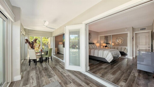 Foto del edificio - 199 Whispering Sands Dr