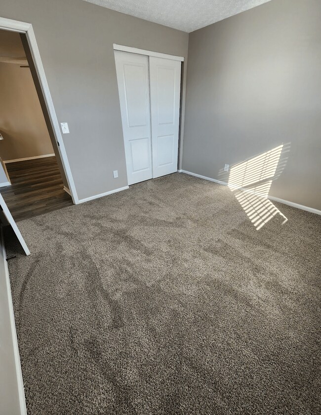 Interior Photo - Estates at Brentwood Lake