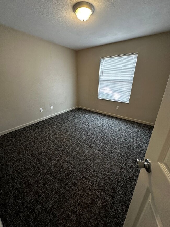 Building Photo - 5212 Collier Ct